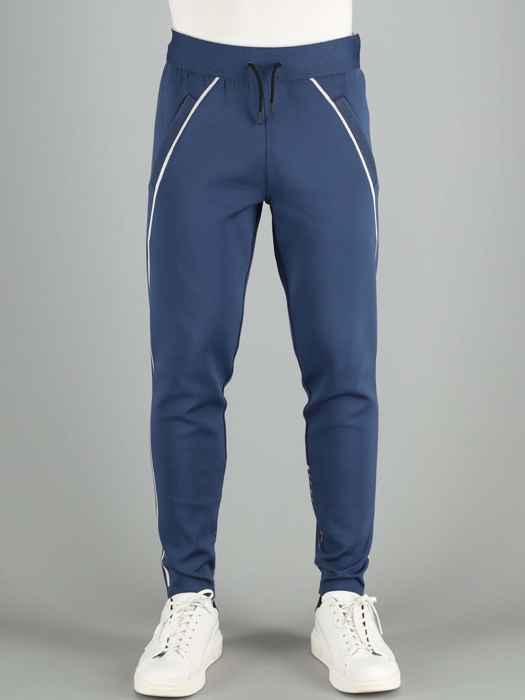 

FREESOUL Men Blue Solid Track Pant