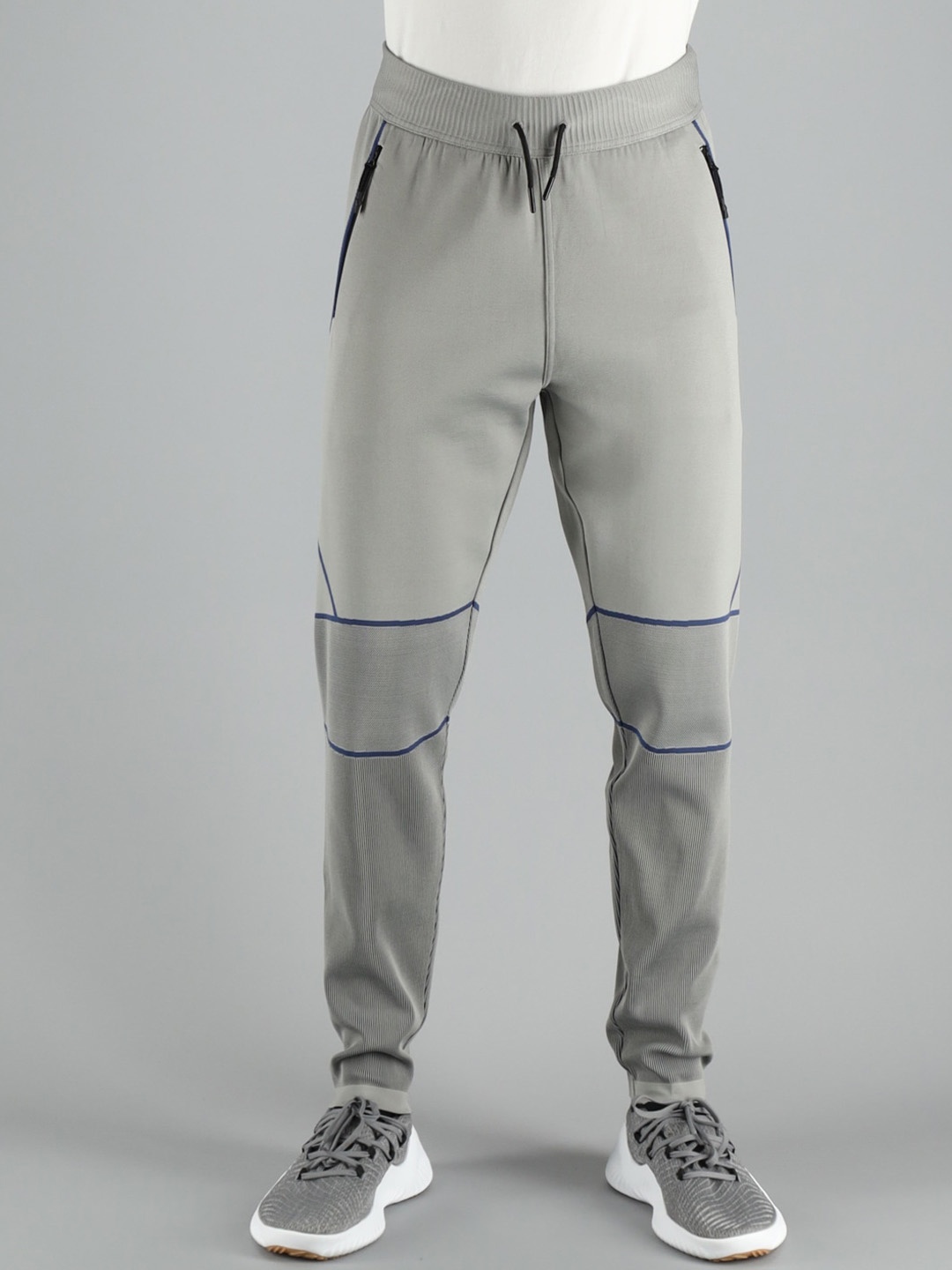 

FREESOUL Men Grey Striped Track Pants