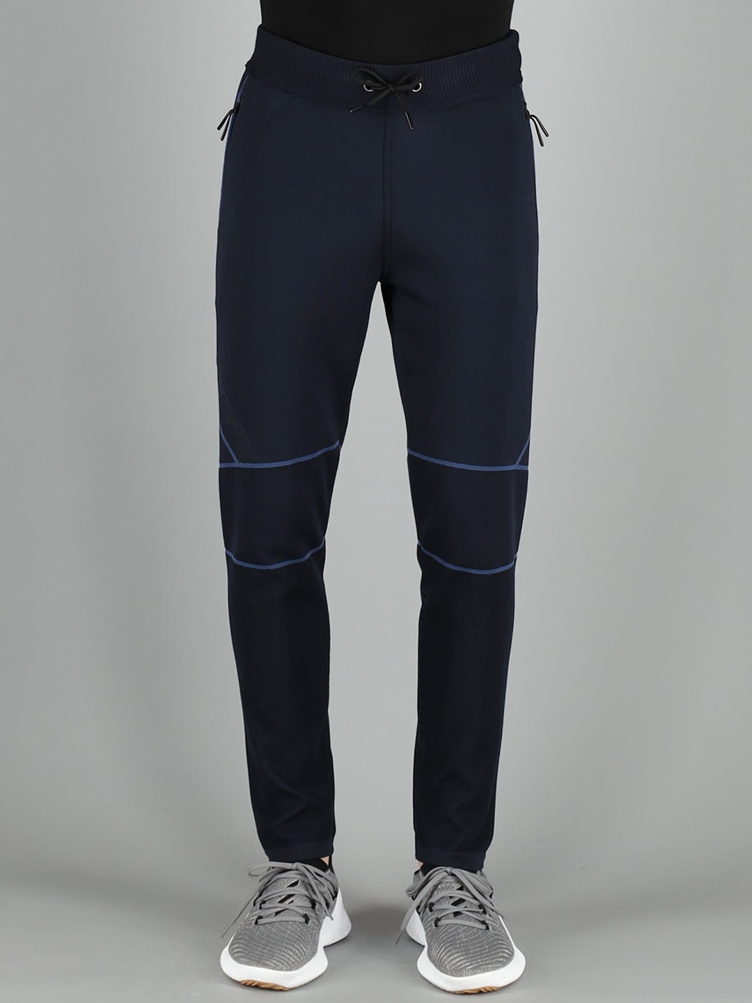 

FREESOUL Men Blue Solid Joggers