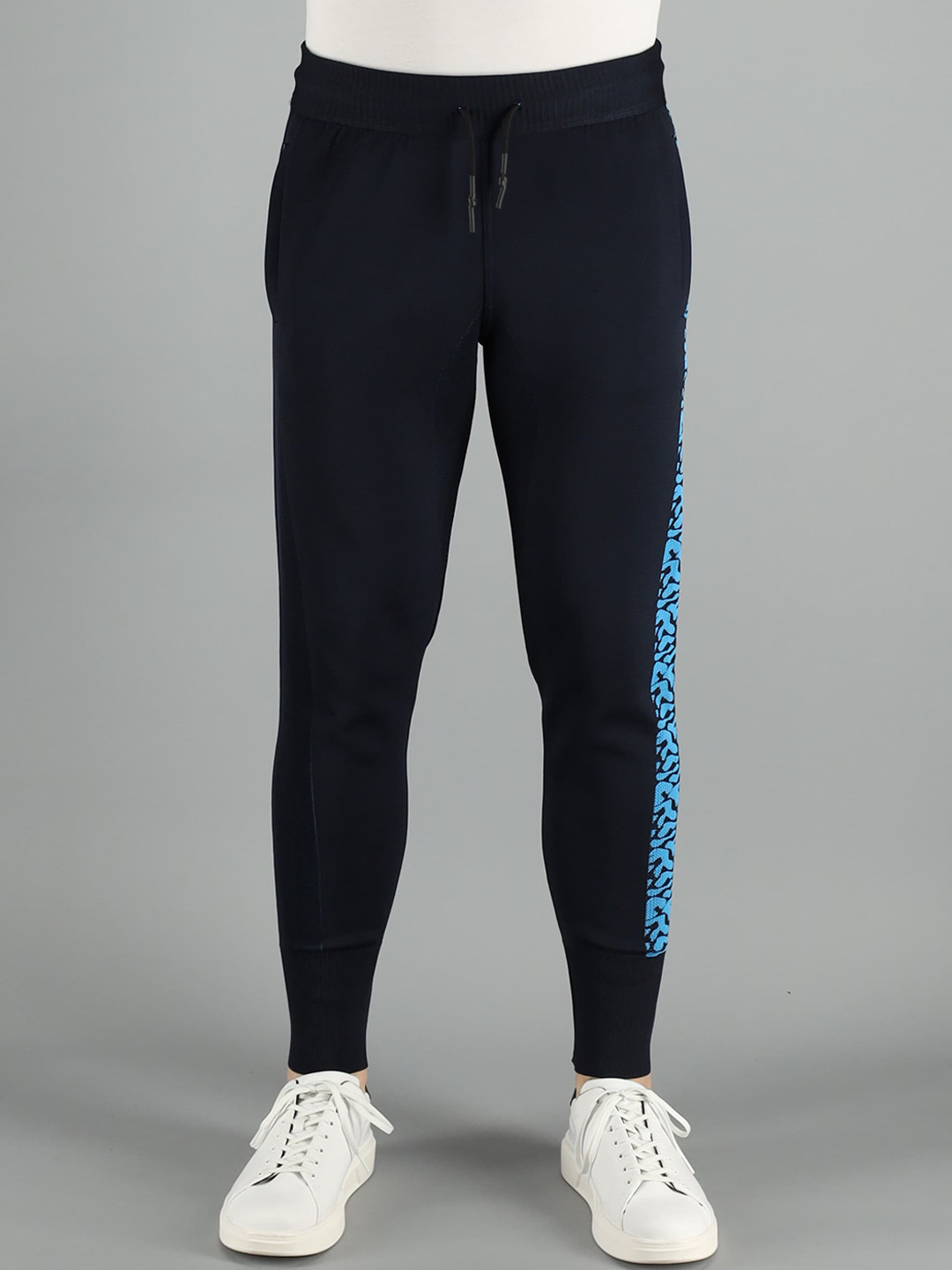 

FREESOUL Men Blue Solid Track Pant