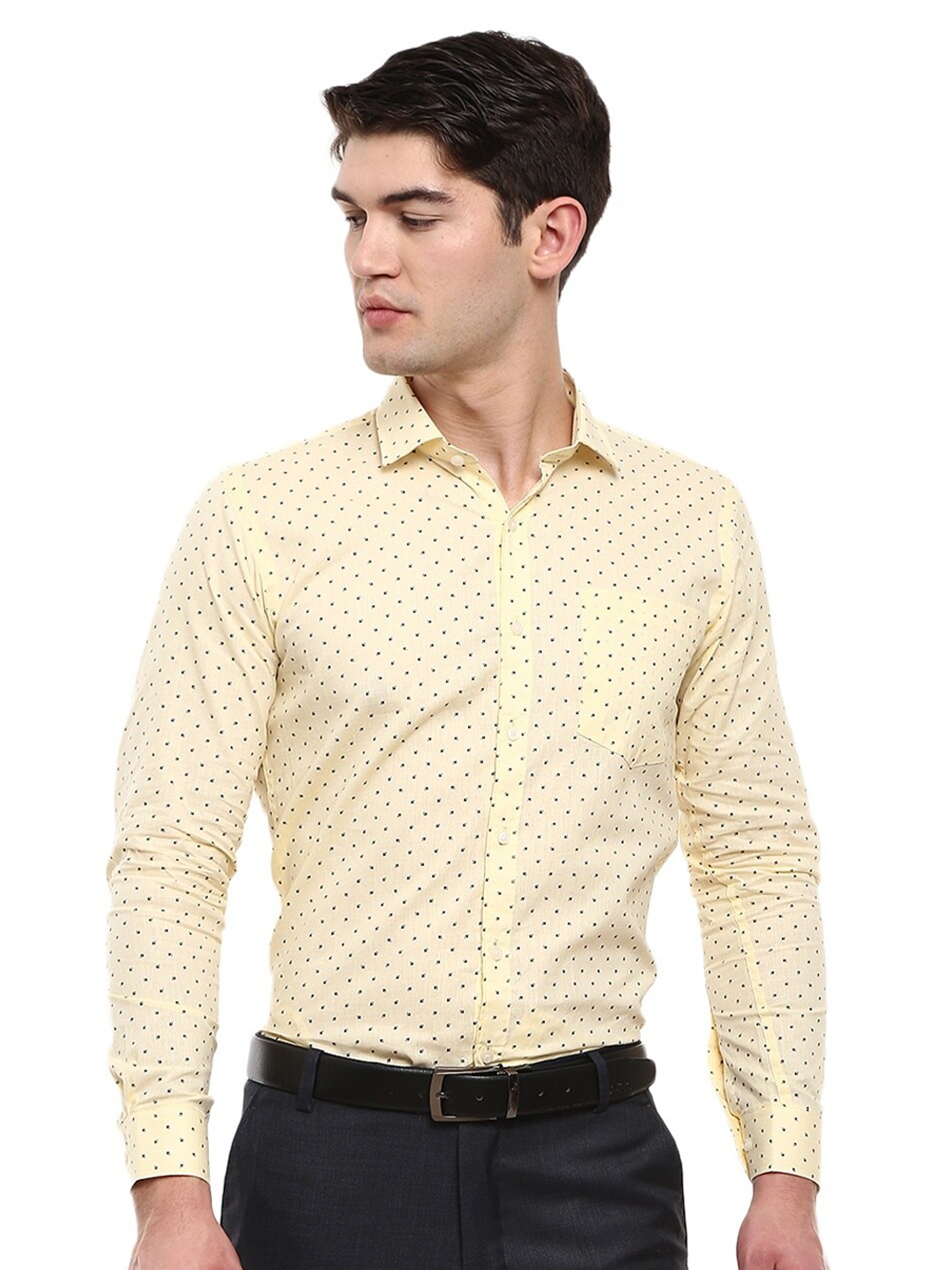 

V-Mart Men Yellow Classic Printed Cotton Casual Shirt