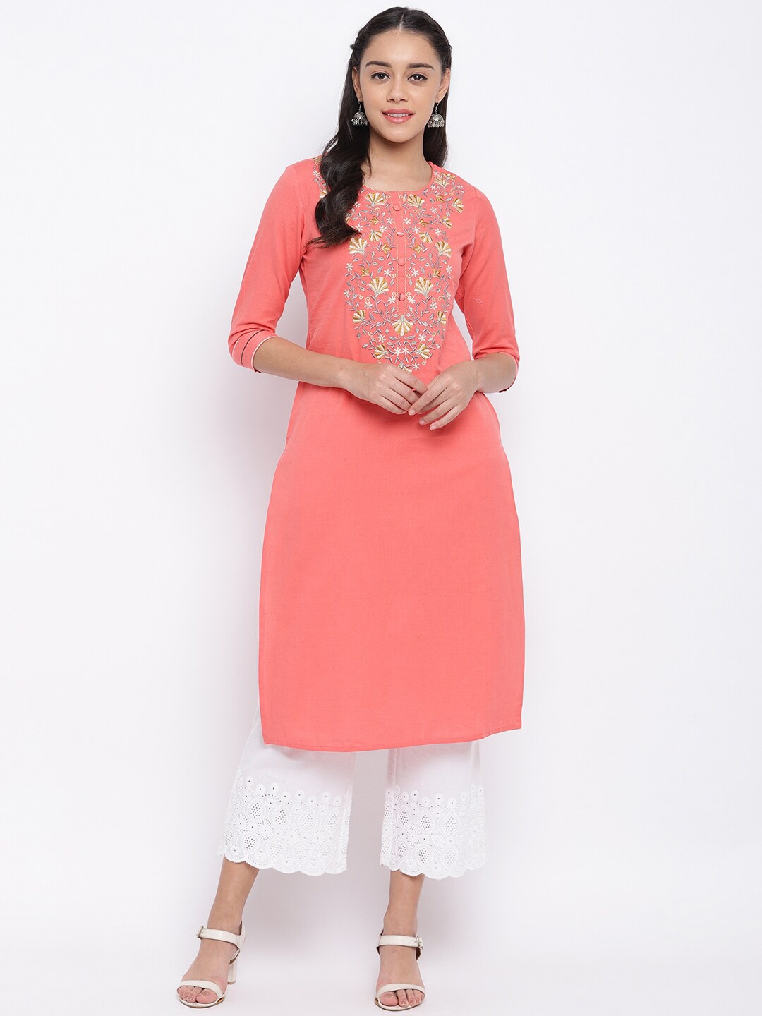 

Vbuyz Women Peach-Coloured & Gold-Toned Ethnic Motifs Yoke Design Thread Work Kurta