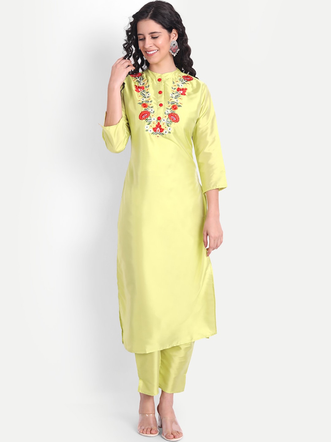 V TRADITION Women Green Floral Embroidered Kurta with Trousers