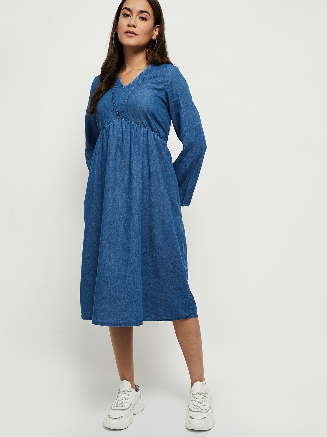 

max Blue Empire Full Sleeves Midi Cotton Dress