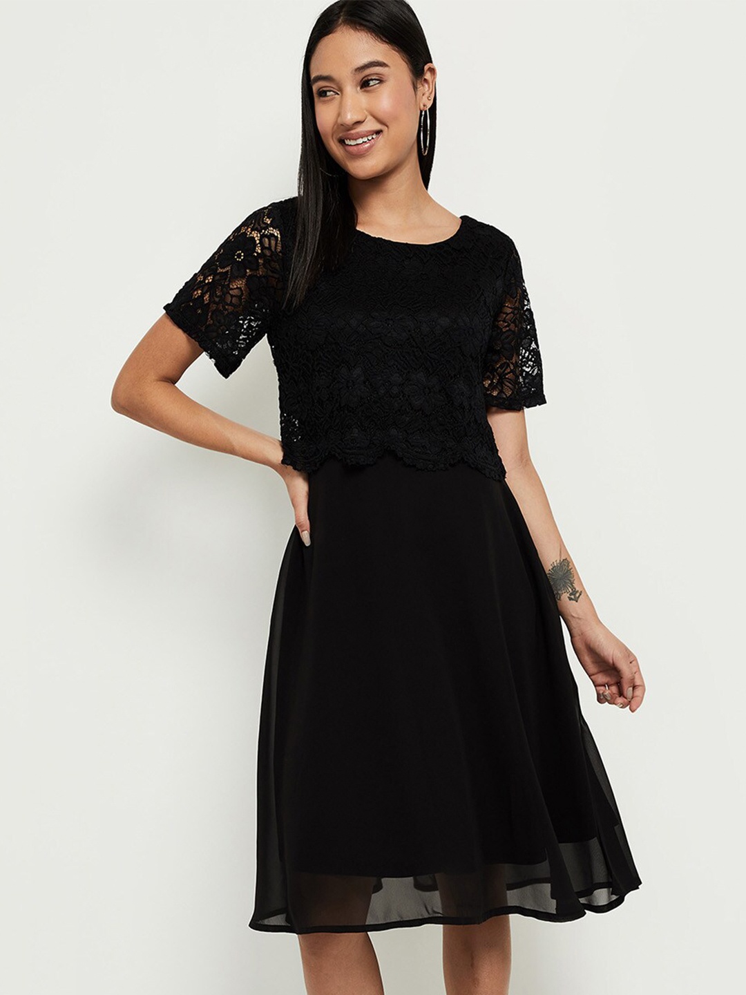 

max Black Self Design Dress