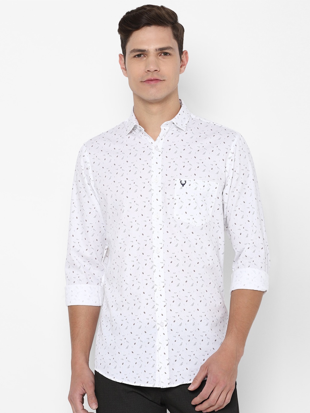 

Allen Solly Men White & Navy Blue Slim Fit Printed Pure Cotton Casual Shirt