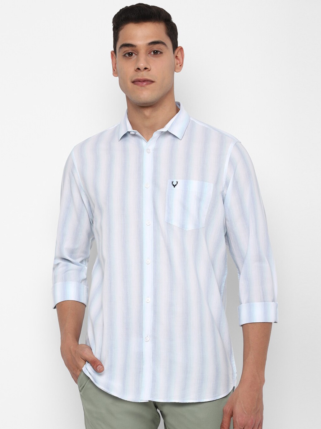 

Allen Solly Men Blue Slim Fit Striped Pure Cotton Casual Shirt