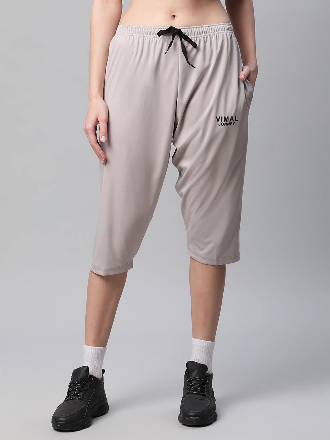 

VIMAL JONNEY Women Grey Solid Regular Fit Sports Capris