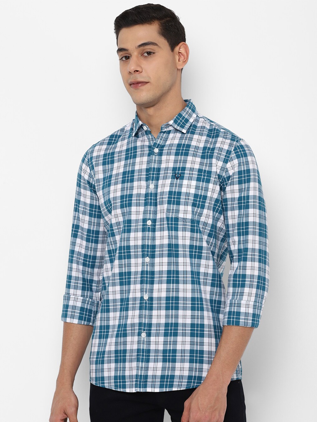 

Allen Solly Sport Men Teal Blue & White Checked Pure Cotton Casual Shirt