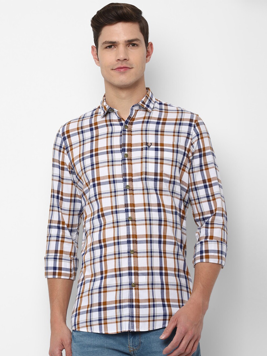

Allen Solly Sport Men White Checked Pure Cotton Casual Shirt
