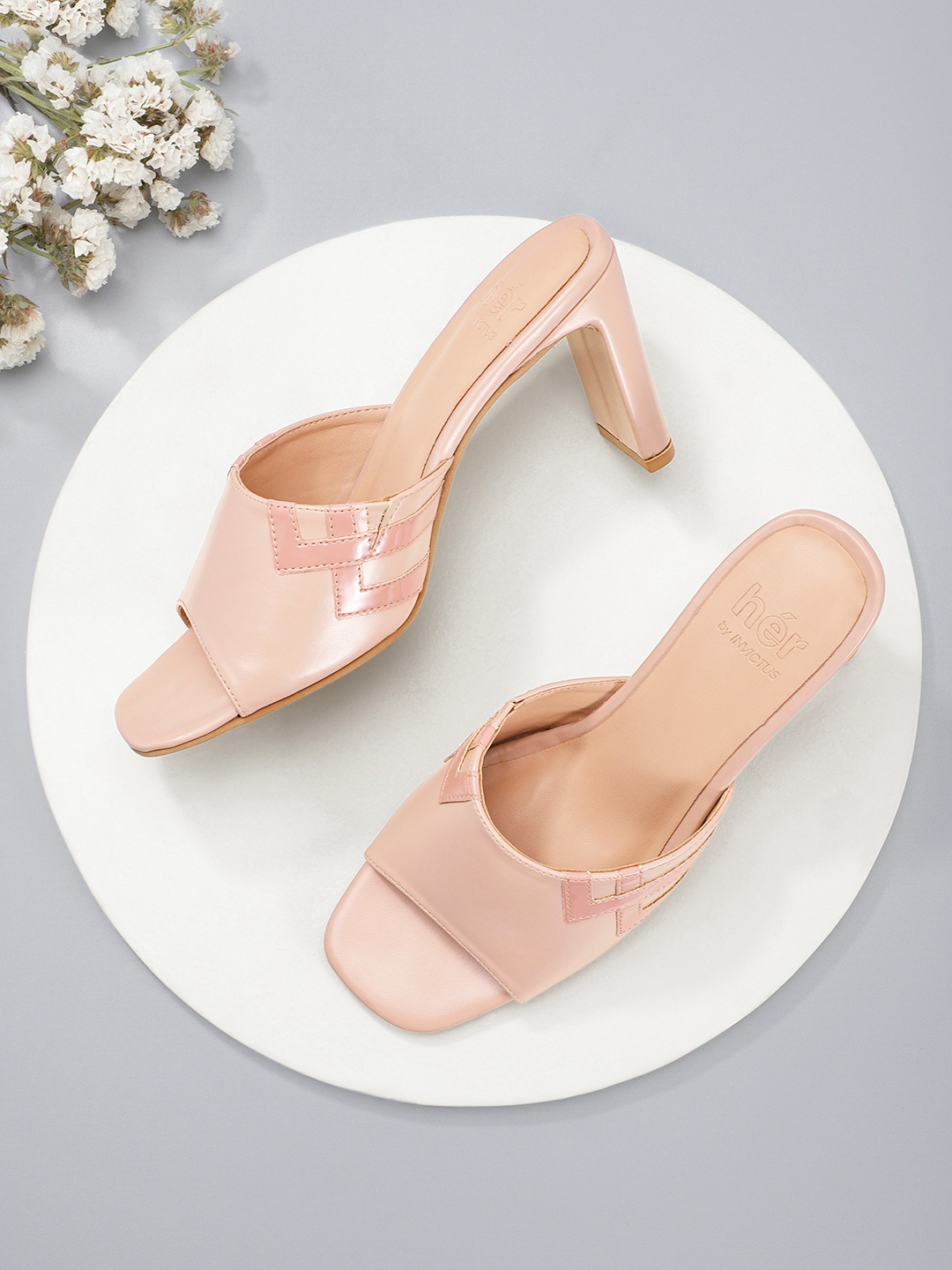 

her by invictus Block Heels with Taping Detail, Nude