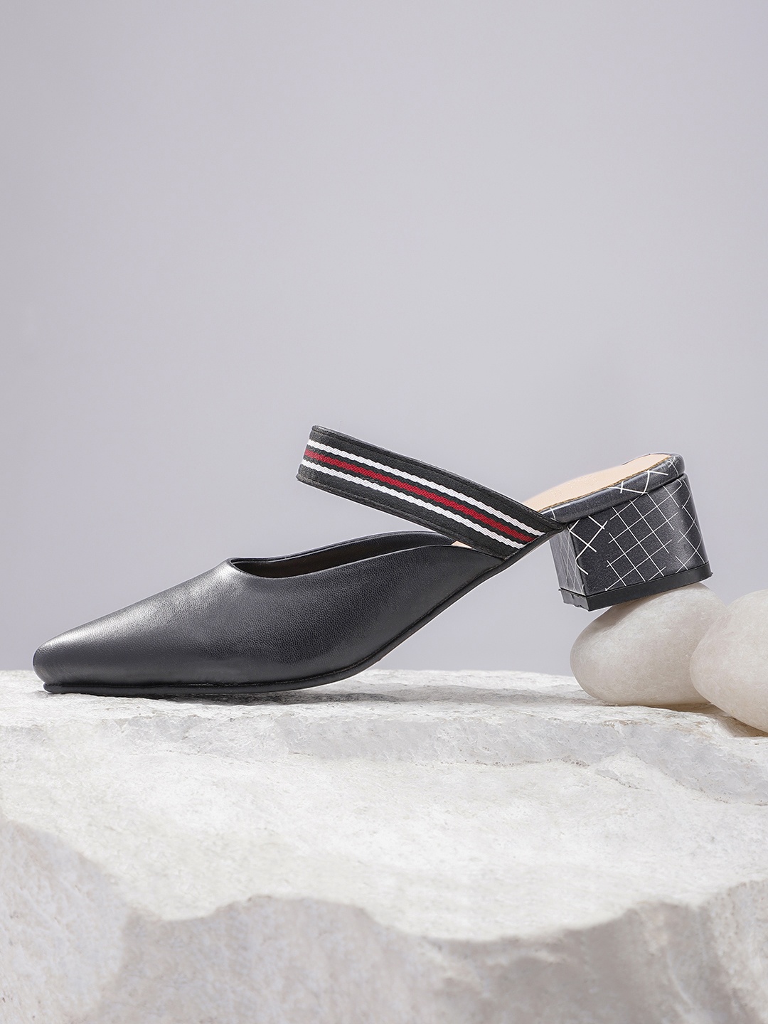 

her by invictus Women Block Heel Mules, Black