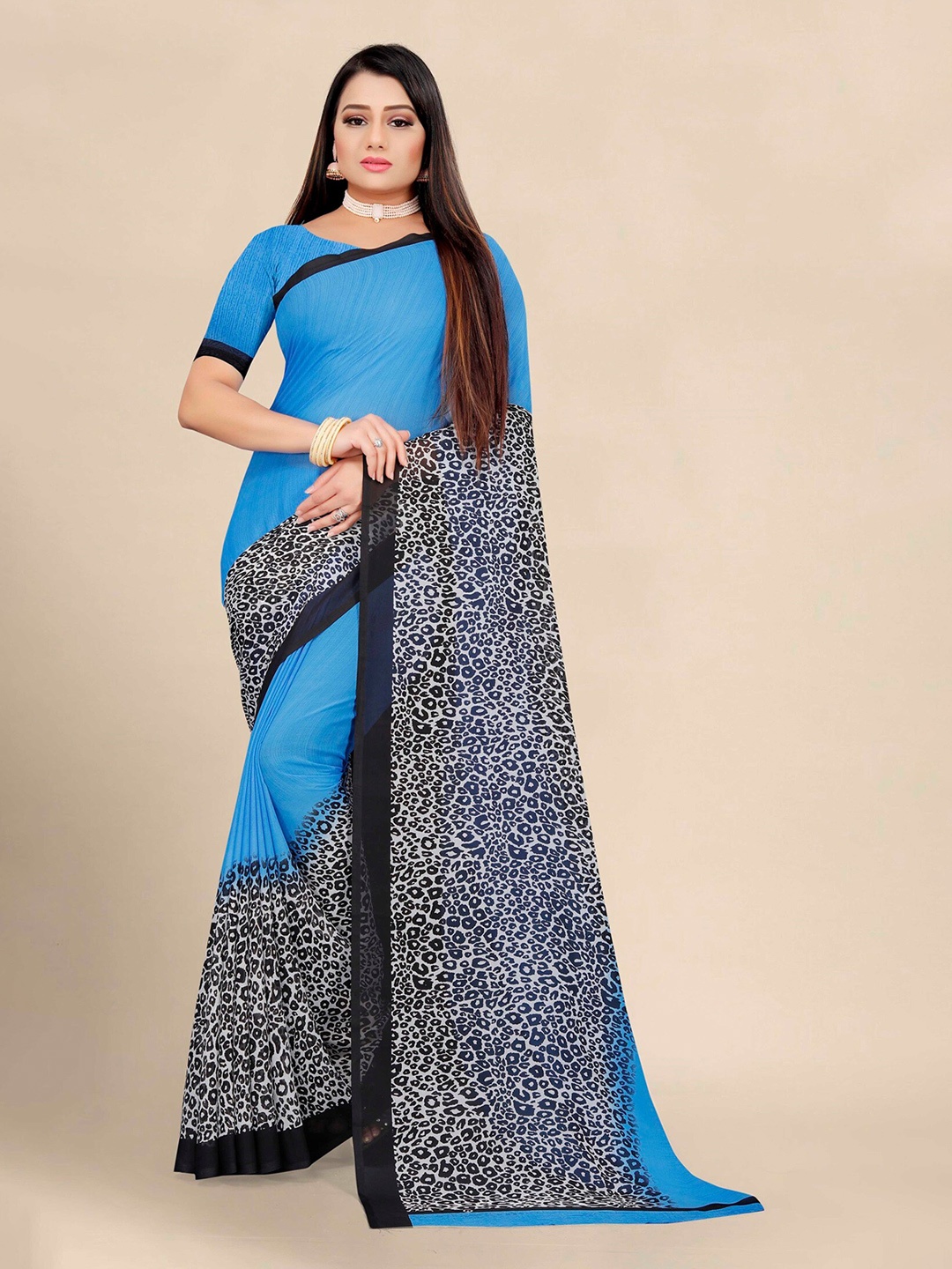 

KALINI Blue & Navy Blue Abstract Pure Georgette Block Print Saree