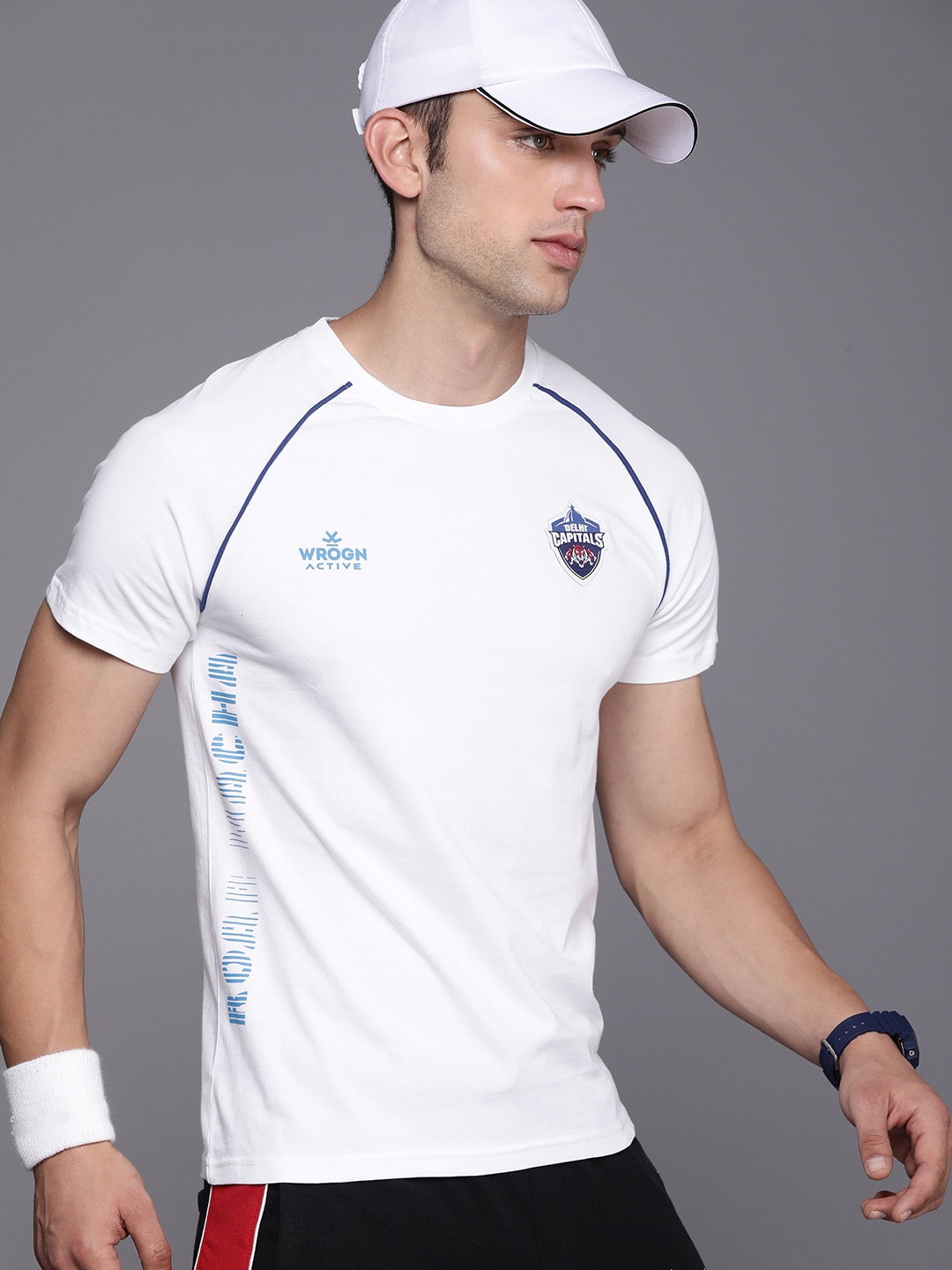 

WROGN ACTIVE Men IPL Delhi Capitals Printed Slim Fit Raglan Sleeves T-shirt, White