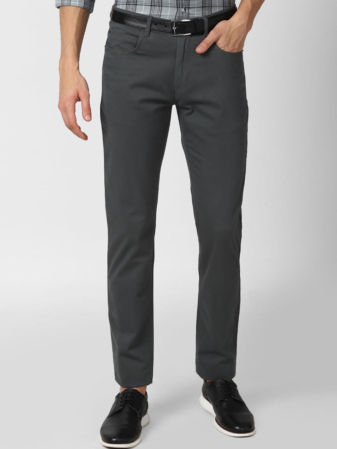 

Peter England Casuals Men Charcoal Slim Fit Chinos Trousers