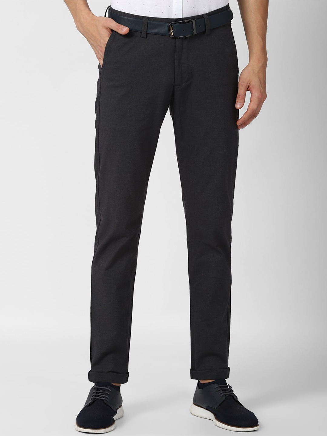 

Van Heusen Sport Men Black Slim Fit Casual Trousers