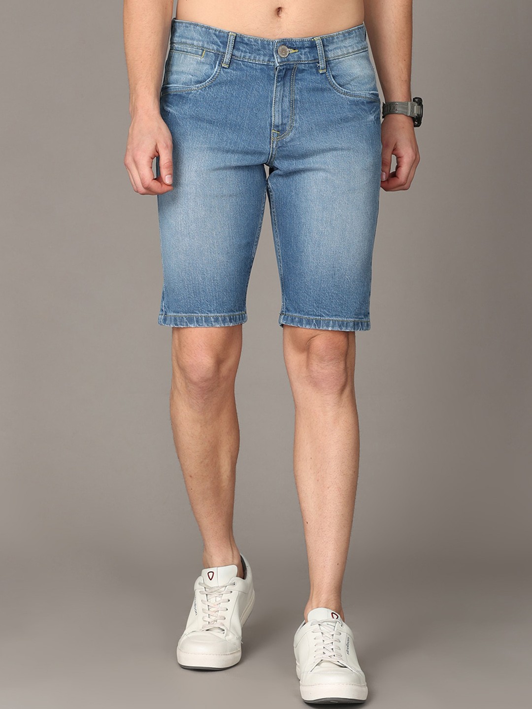 

Jean Cafe Men Blue Washed Slim Fit Denim Shorts
