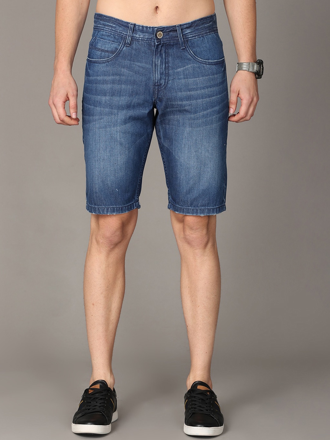 

Jean Cafe Men Blue Washed Slim Fit Denim Shorts