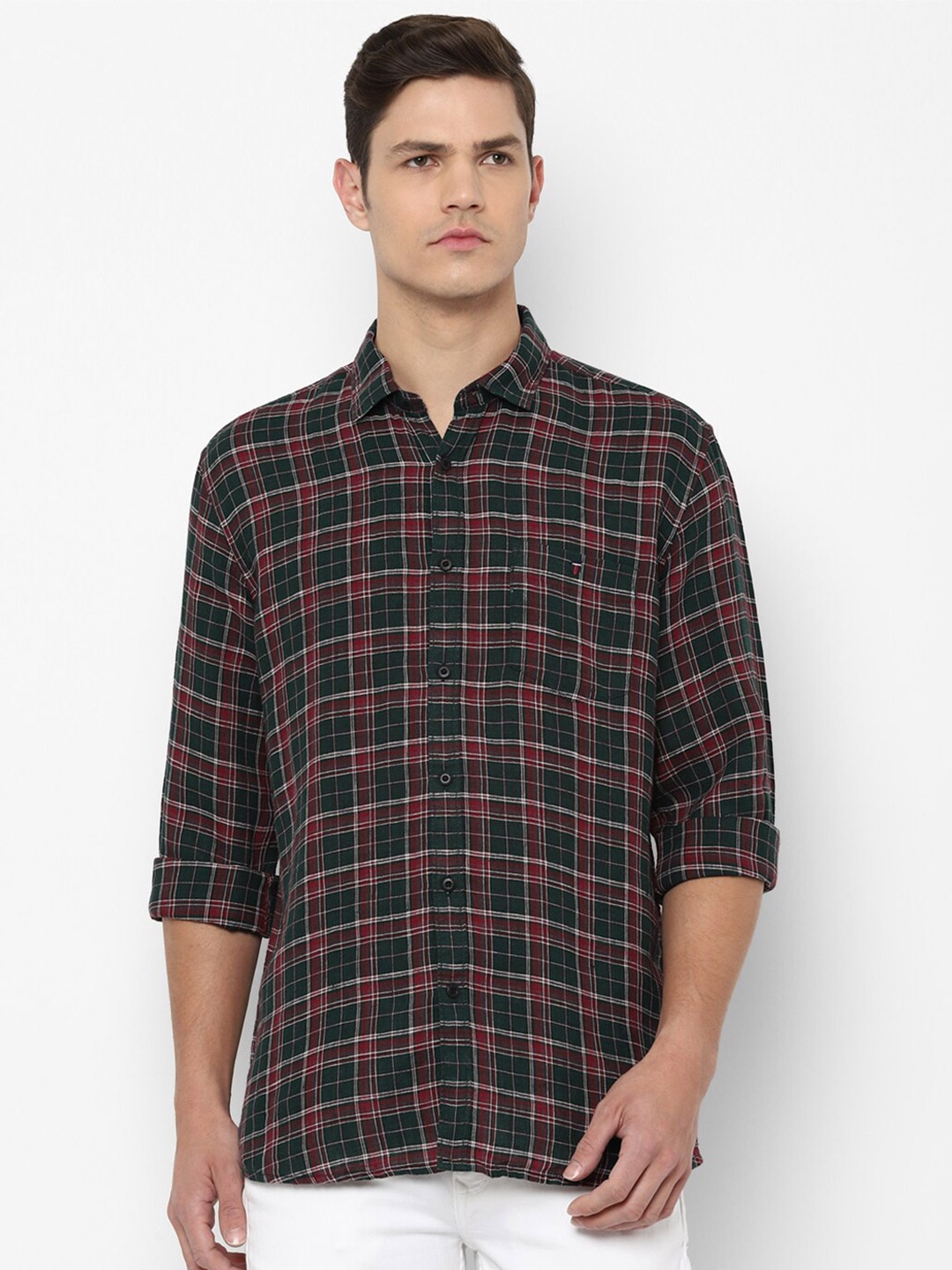 

Louis Philippe Jeans Men Green & Red Slim Fit Checked Linen Casual Shirt