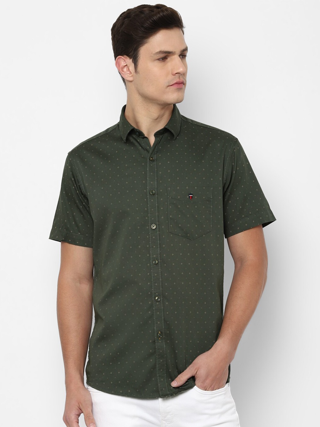 

Louis Philippe Sport Men Olive Green Slim Fit Printed Pure Cotton Casual Shirt