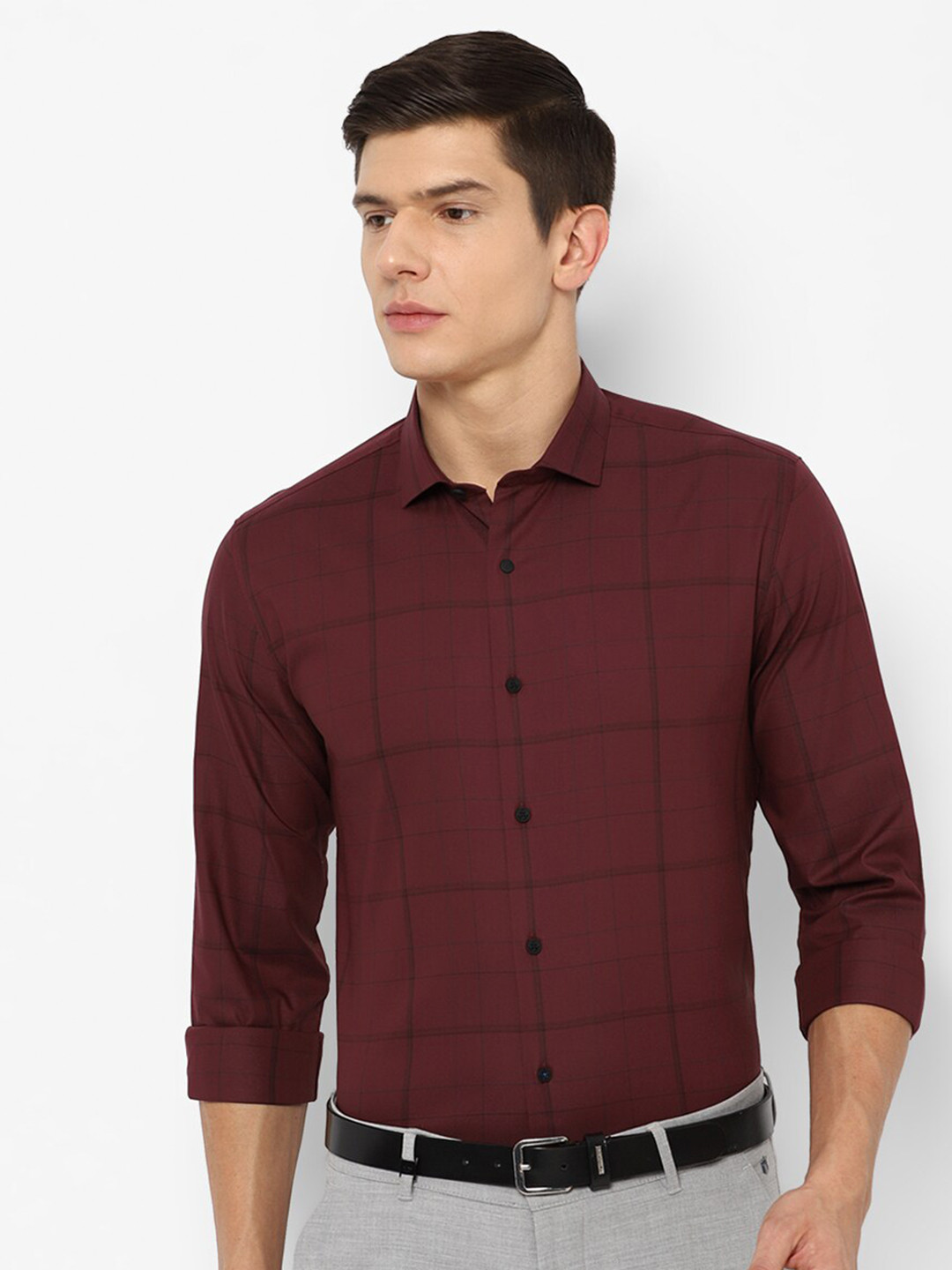 

Louis Philippe Sport Men Maroon Slim Fit Windowpane Checked Casual Shirt