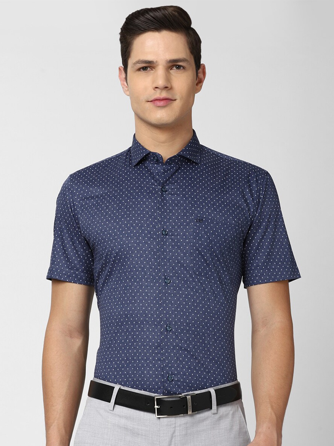 

Peter England Men Navy Blue Slim Fit Printed Formal Shirt