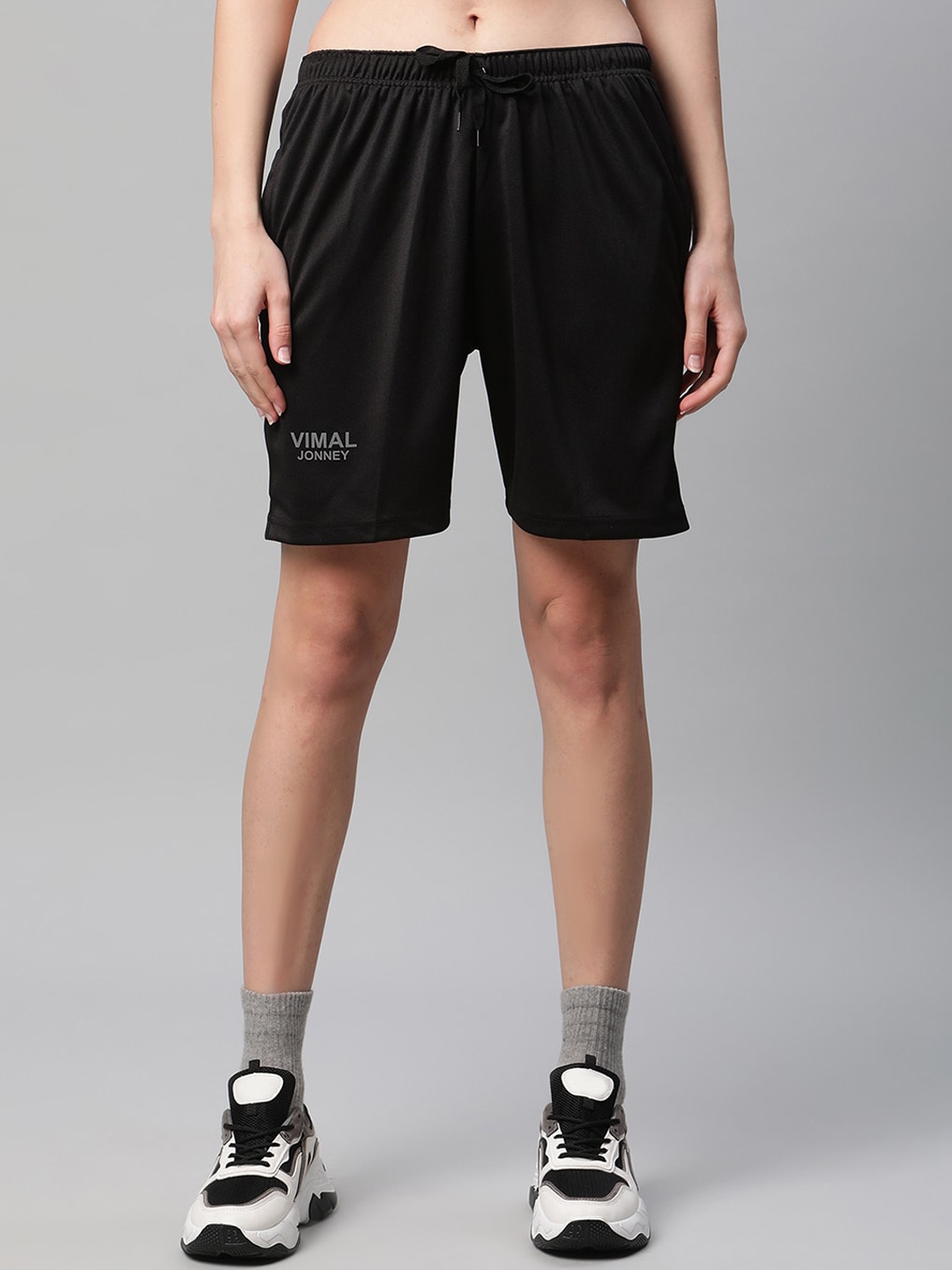 

MACK JONNEY JONNEY Women Black Sports Shorts