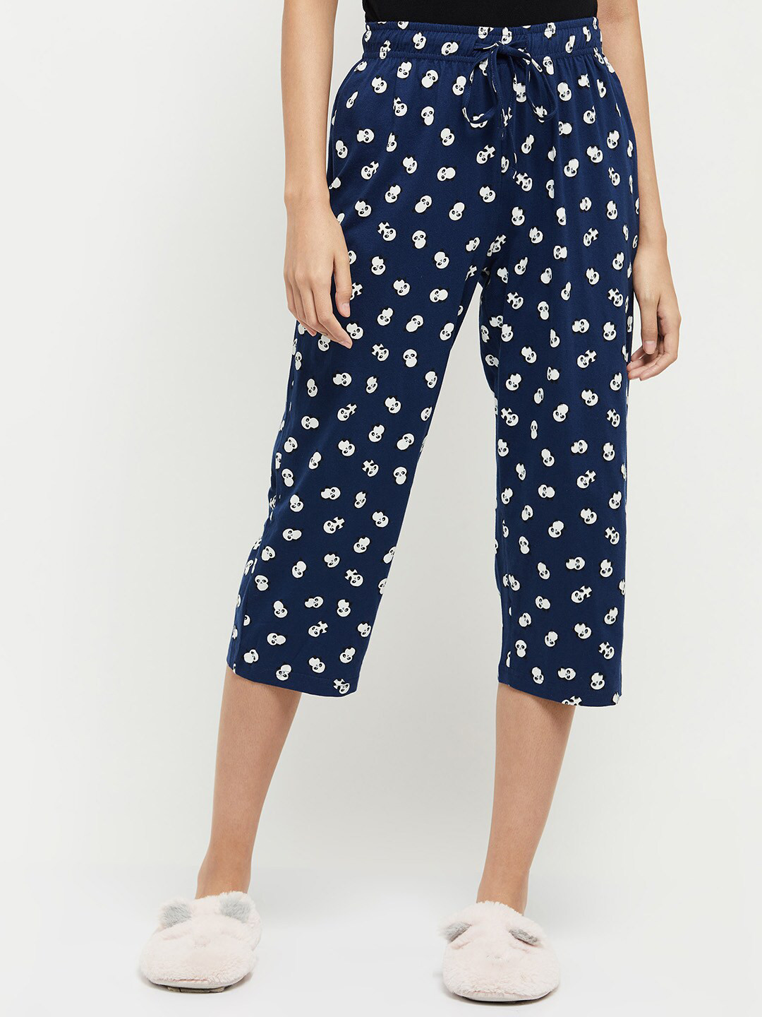 

max Women Navy Blue & White Printed Pure Cotton Lounge Capris
