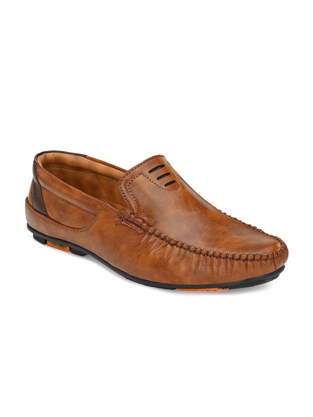 

ALBERTO MORENO Men Tan Solid Loafers