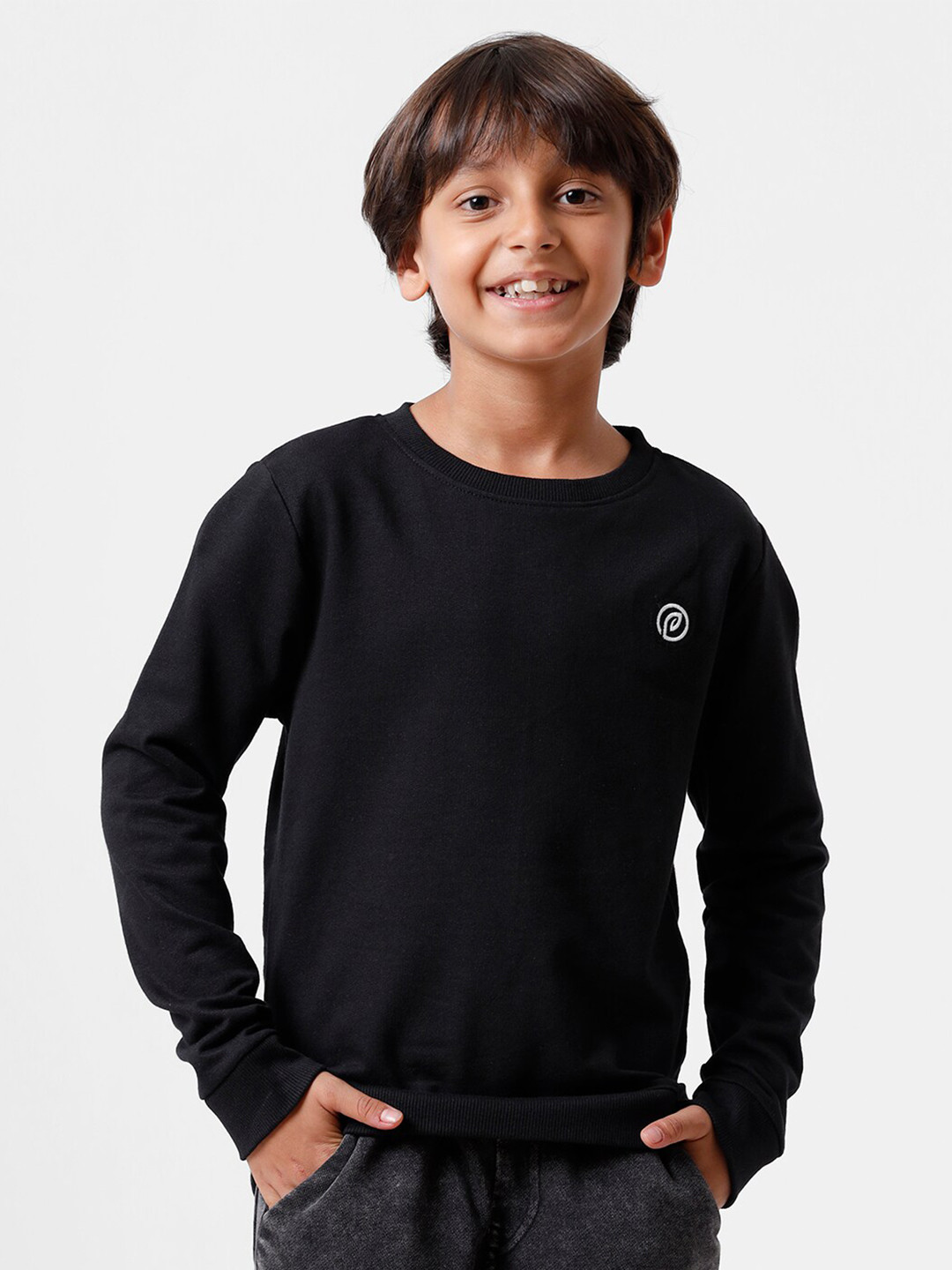 

PIPIN Boys Black Cotton Sweatshirt