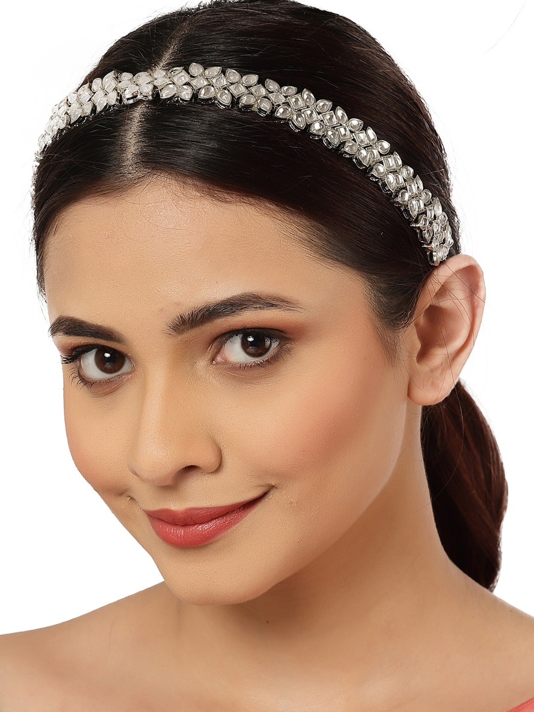 

KARATCART Women Silver-Toned Embellished Hairband