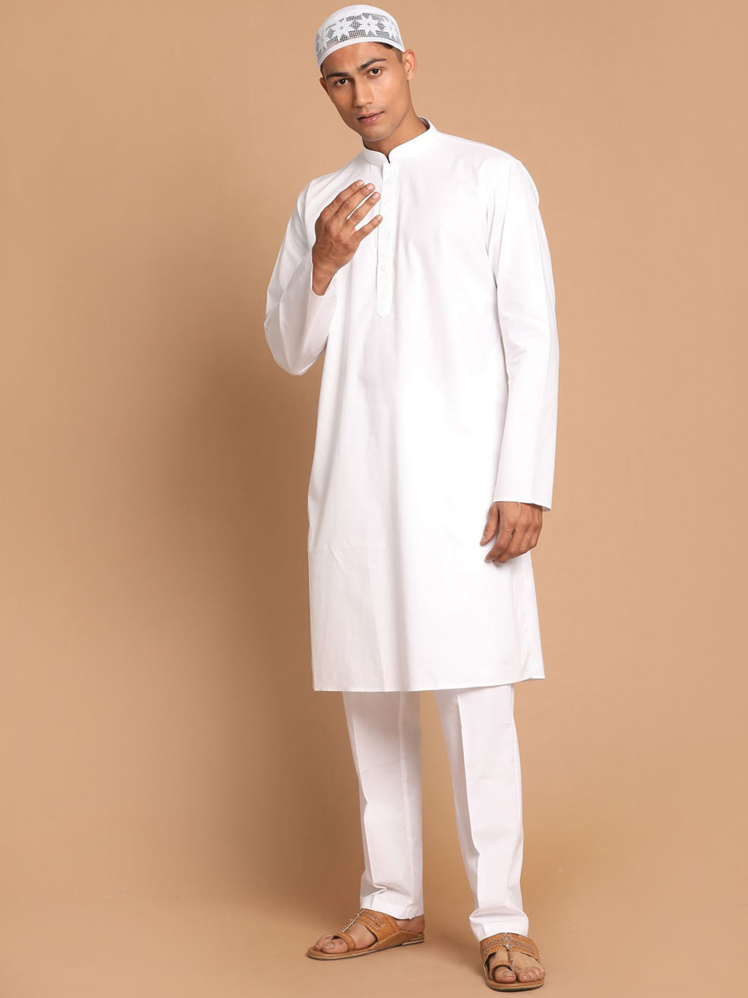 

VASTRAMAY Men White Kurta with Pyjamas