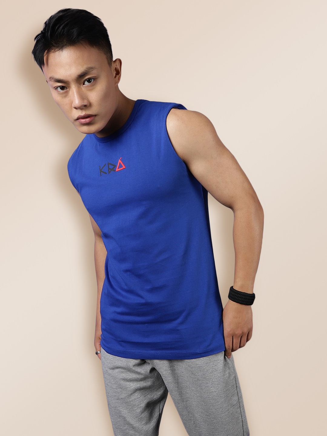 

KRA Men Blue Typography Printed Slim Fit Cotton T-shirt
