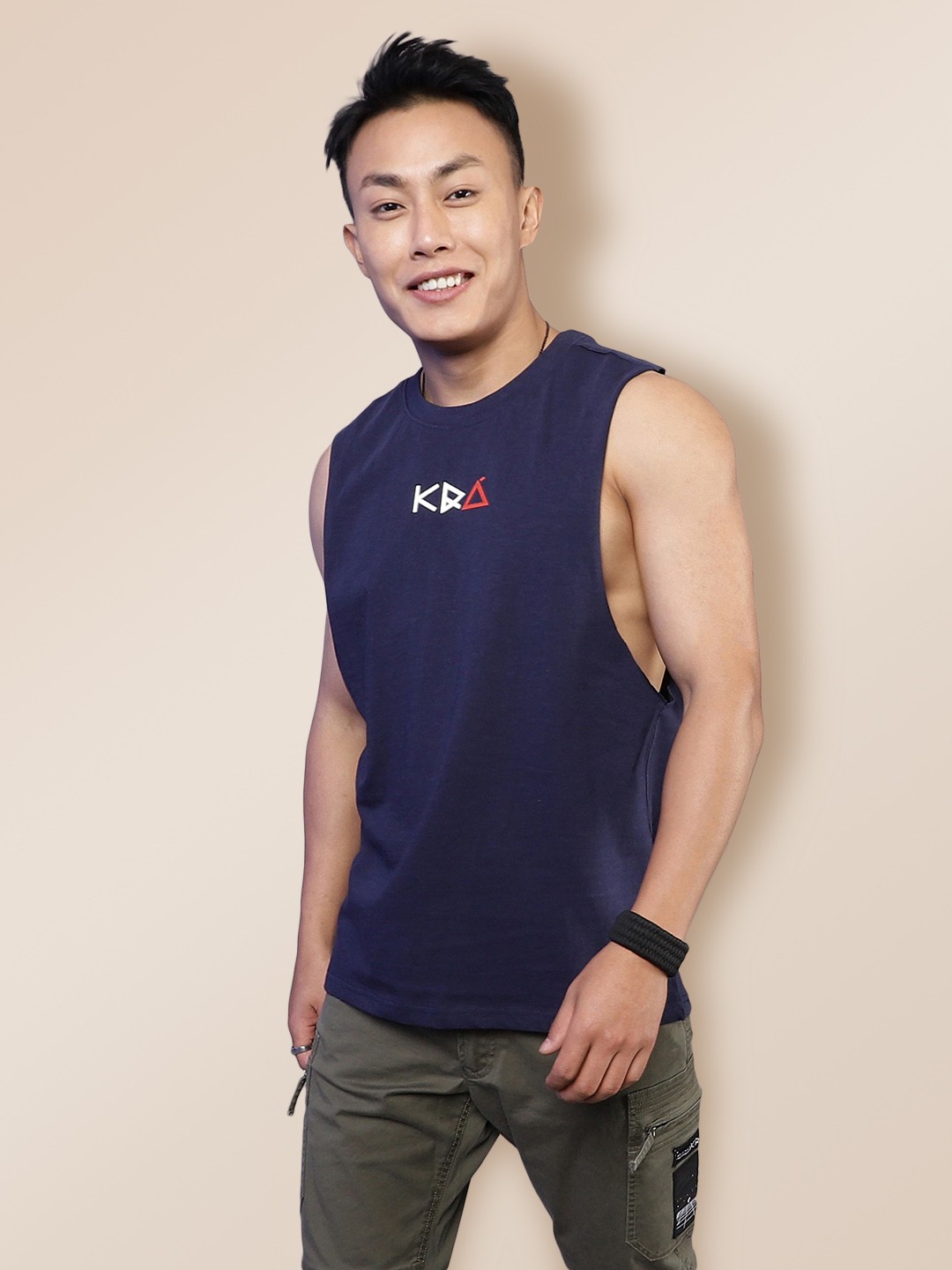 

KRA Men Navy Blue Brand Logo Printed Slim Fit Cotton T-shirt