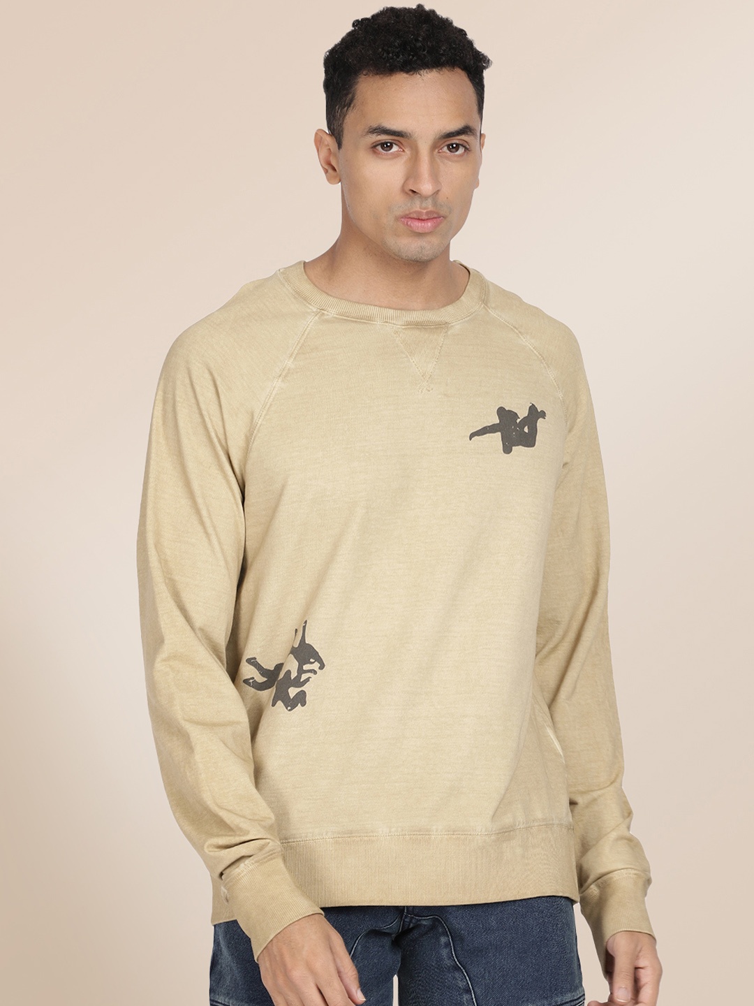 

KRA Men Beige Sweatshirt