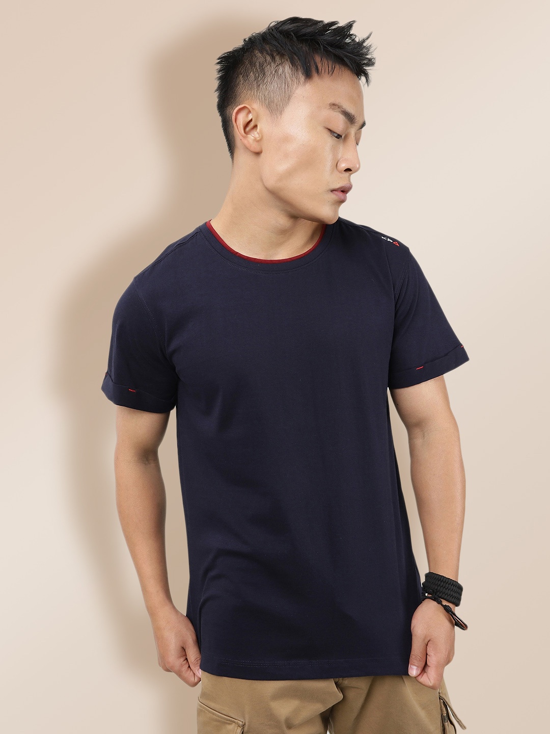 

KRA Men Navy Blue Cotton T-shirt