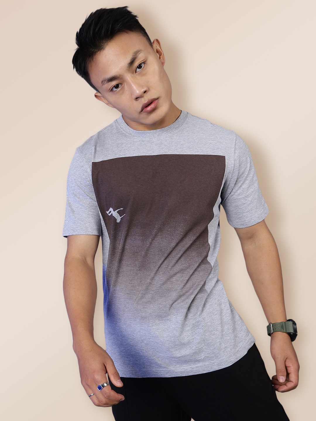 

KRA Men Charcoal Grey Colourblocked Slim Fit Cotton T-shirt