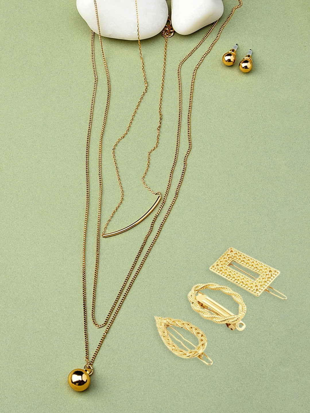 

AMI Gold-Toned & Gold-Plated Layered Chain & Earrings With Set of 3 Hair Pins