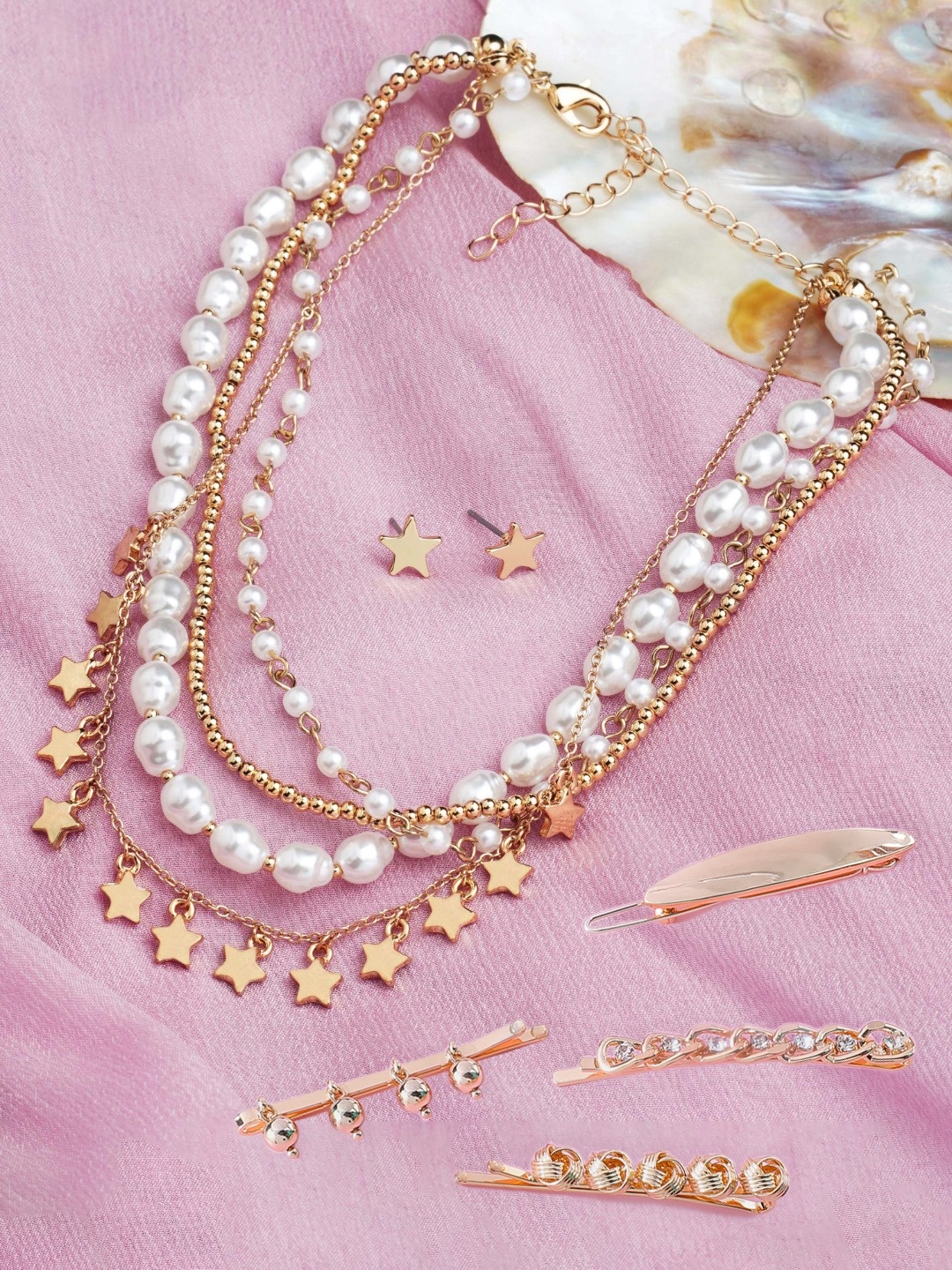 

AMI Gold-Toned & White Gold-Plated Layered Chain Earring & Set of 4 Hair Pins