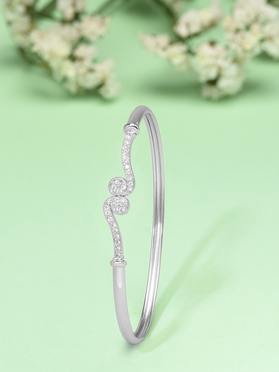 

AMI Women Silver-Toned & White Brass Cubic Zirconia Silver-Plated Kada Bracelet