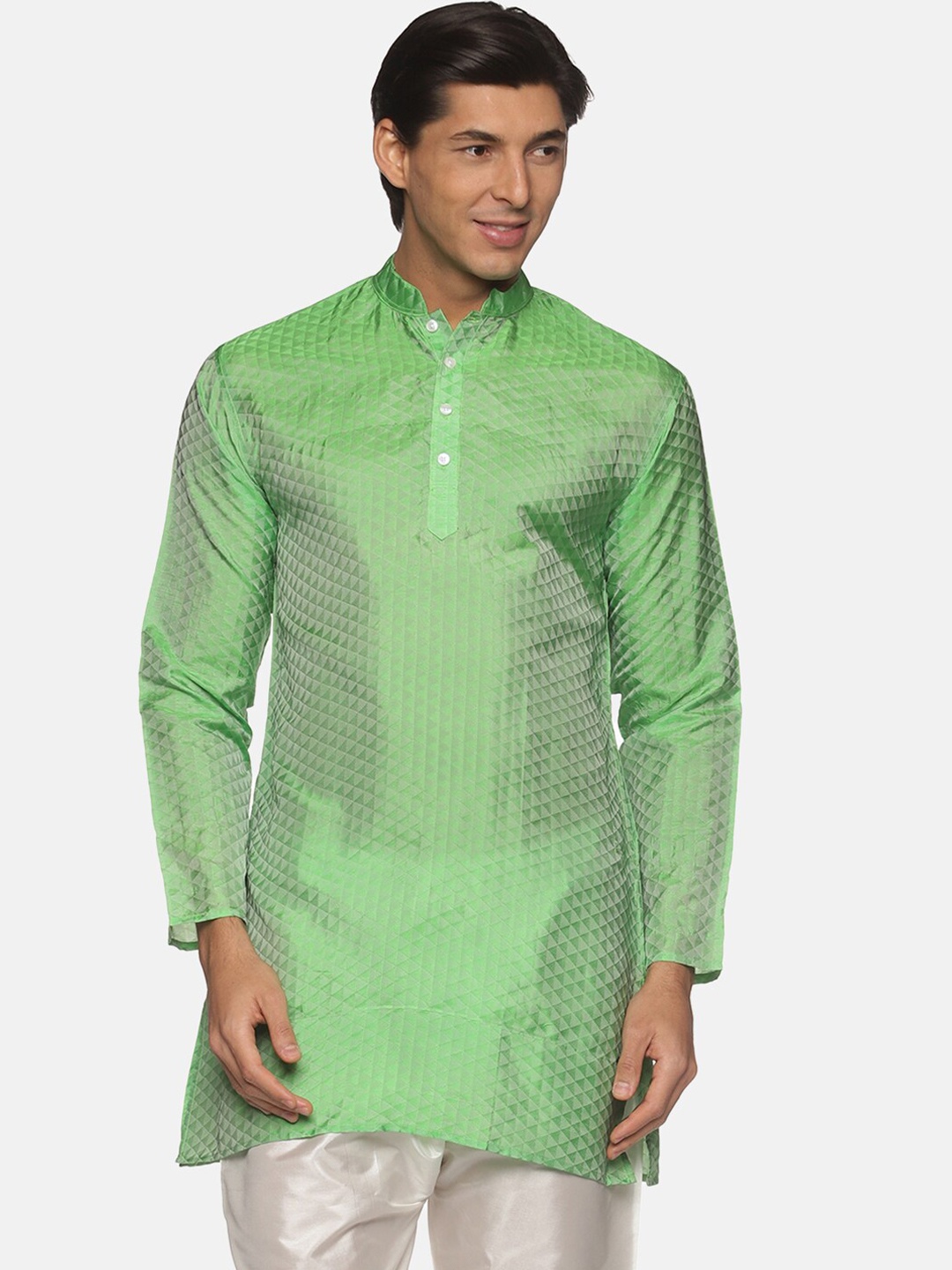 

Sethukrishna Men Green Woven Design Kurta