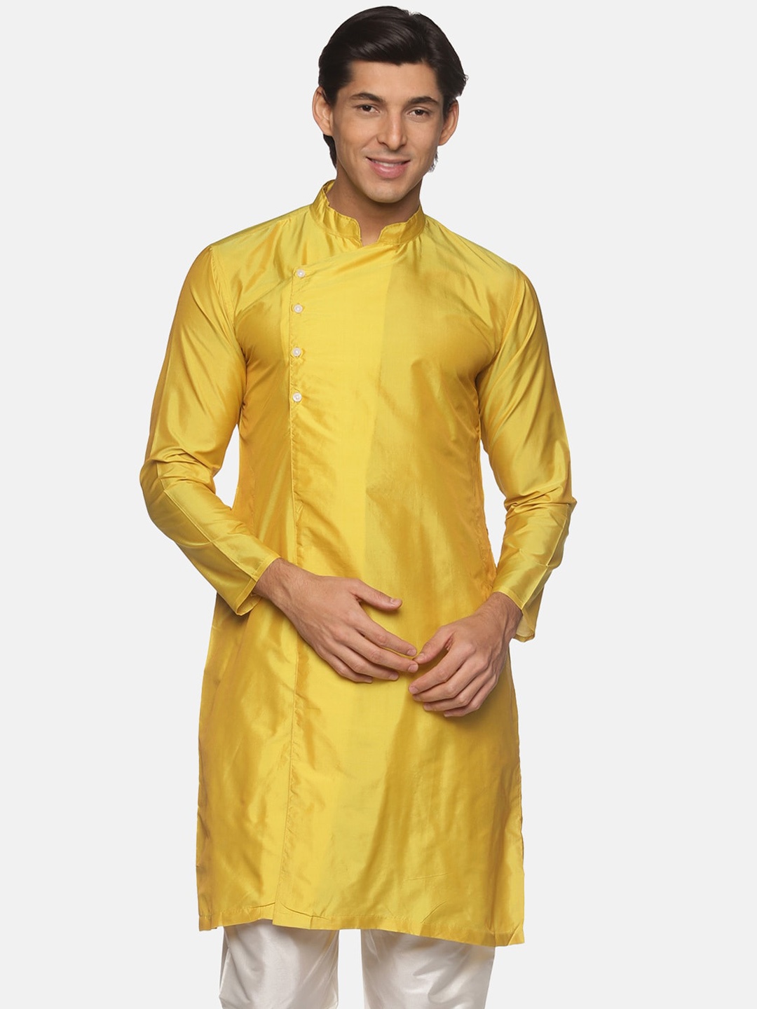

Sethukrishna Men Yellow Solid Kurta