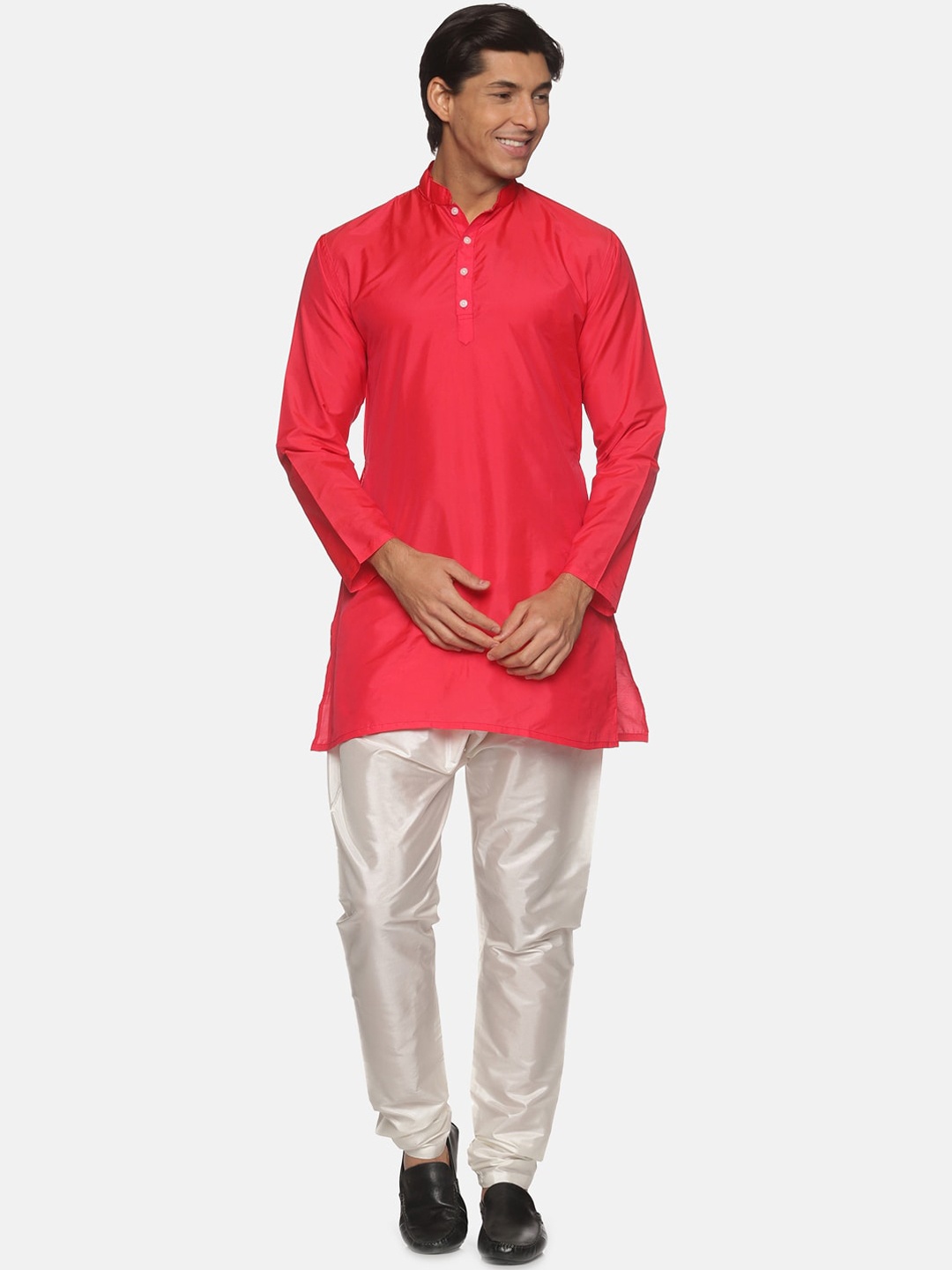 

Sethukrishna Men Fuchsia Kurta with Pyjamas