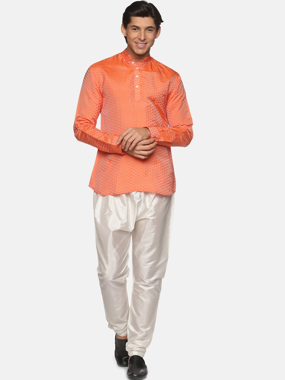 

Sethukrishna Men Orange Kurta with Pyjamas