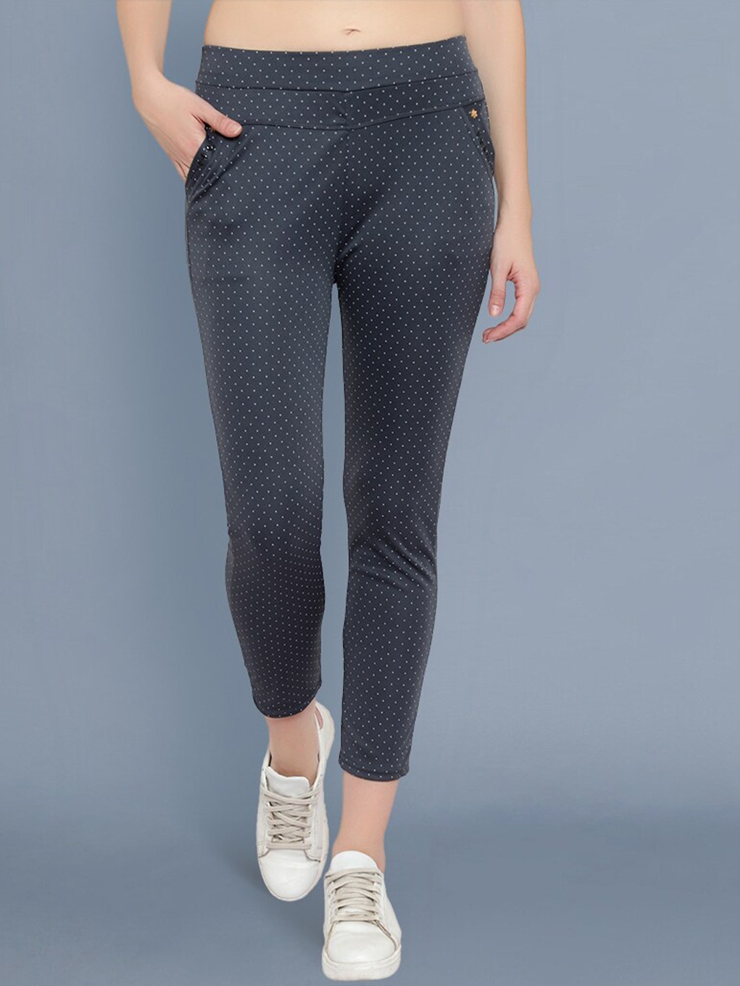 

BUY NEW TREND Women Grey & Off White Printed Relaxed Slim Fit Trousers