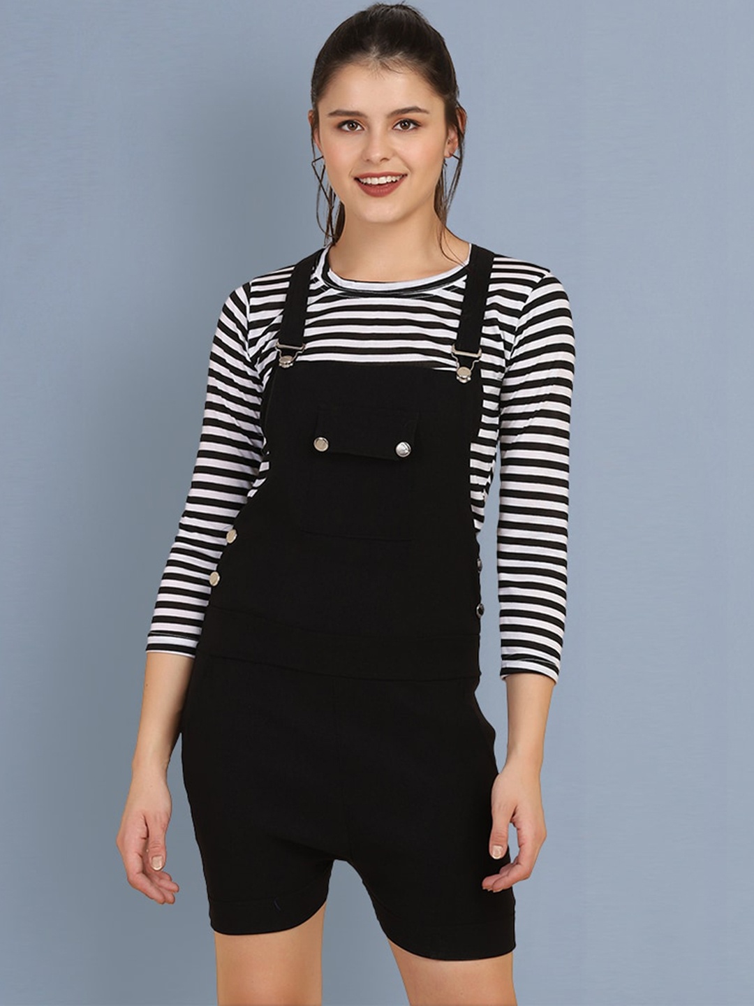 

BUY NEW TREND Women Black Solid Slim-Fit Dungarees With T-Shirt