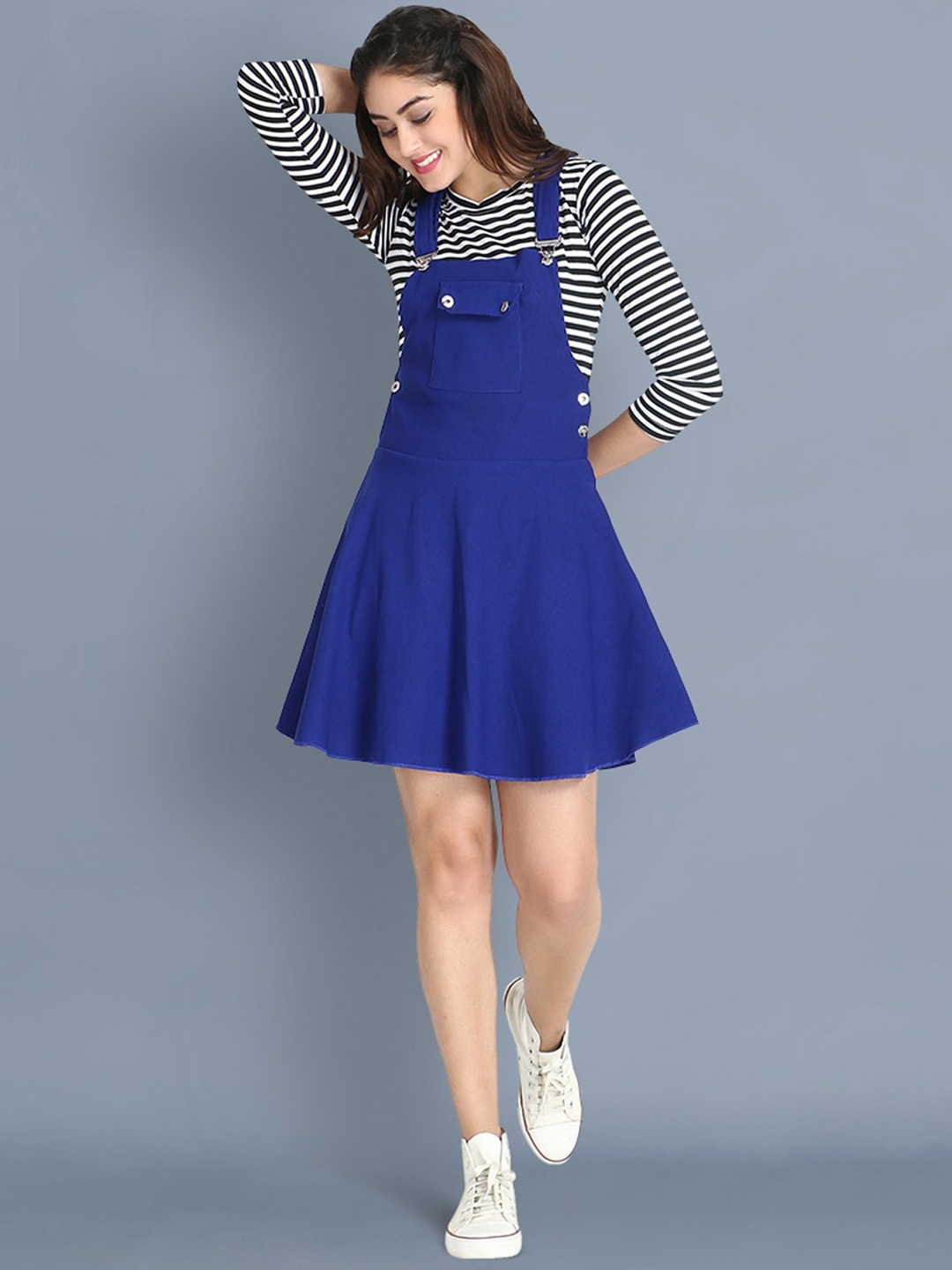 

BUY NEW TREND Women Blue Solid Dungaree Skirt With T-Shirt