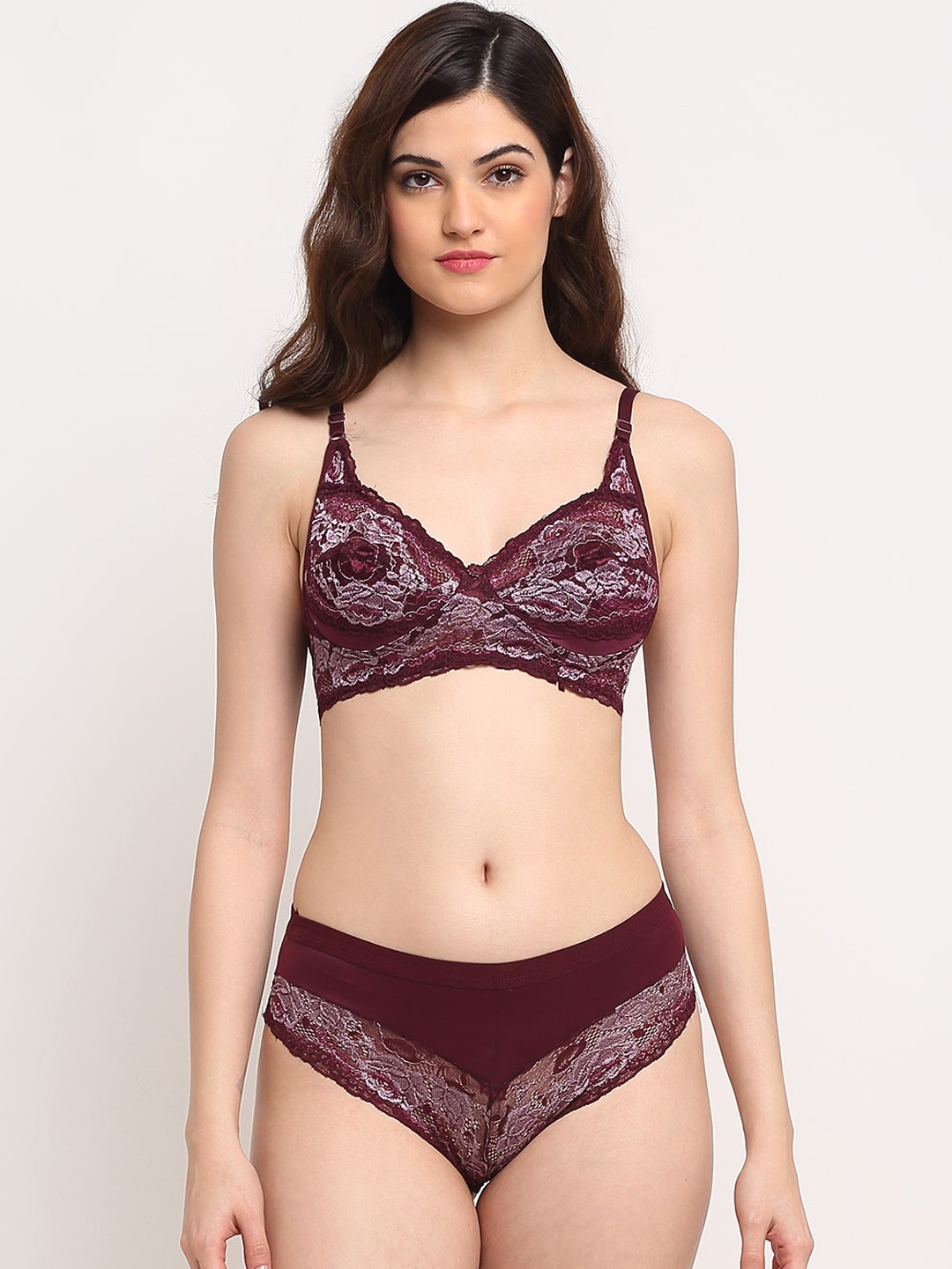 

Friskers Women Maroon Self-Design Lace Lingerie Set OD-308-14-34
