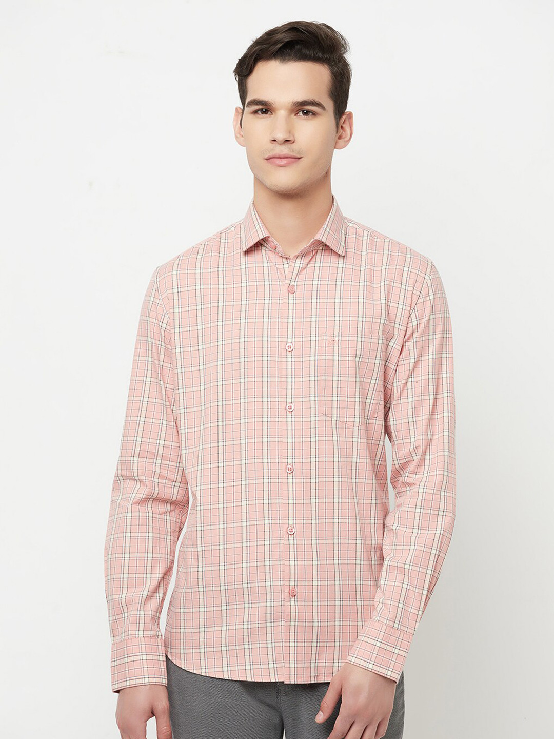 

Crimsoune Club Men Pink Slim Fit Checked Casual Shirt