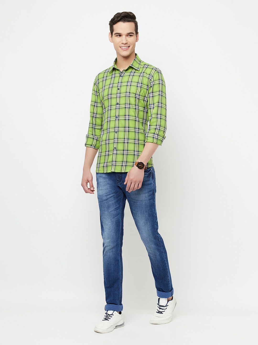 

Crimsoune Club Men Green & White Slim Fit Checked Casual Shirt